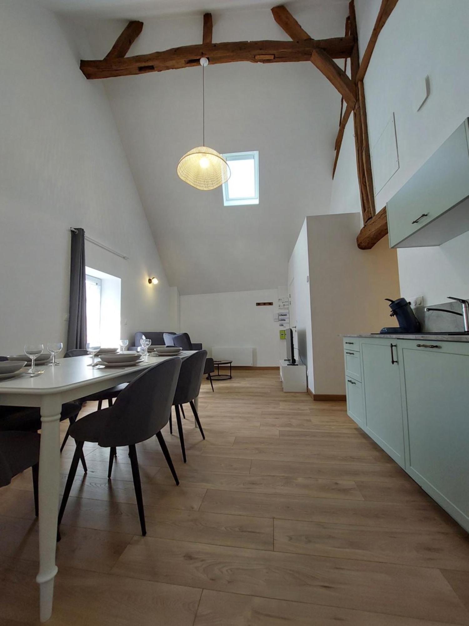 Appartements L'Hirondelle Beaugency Exterior foto