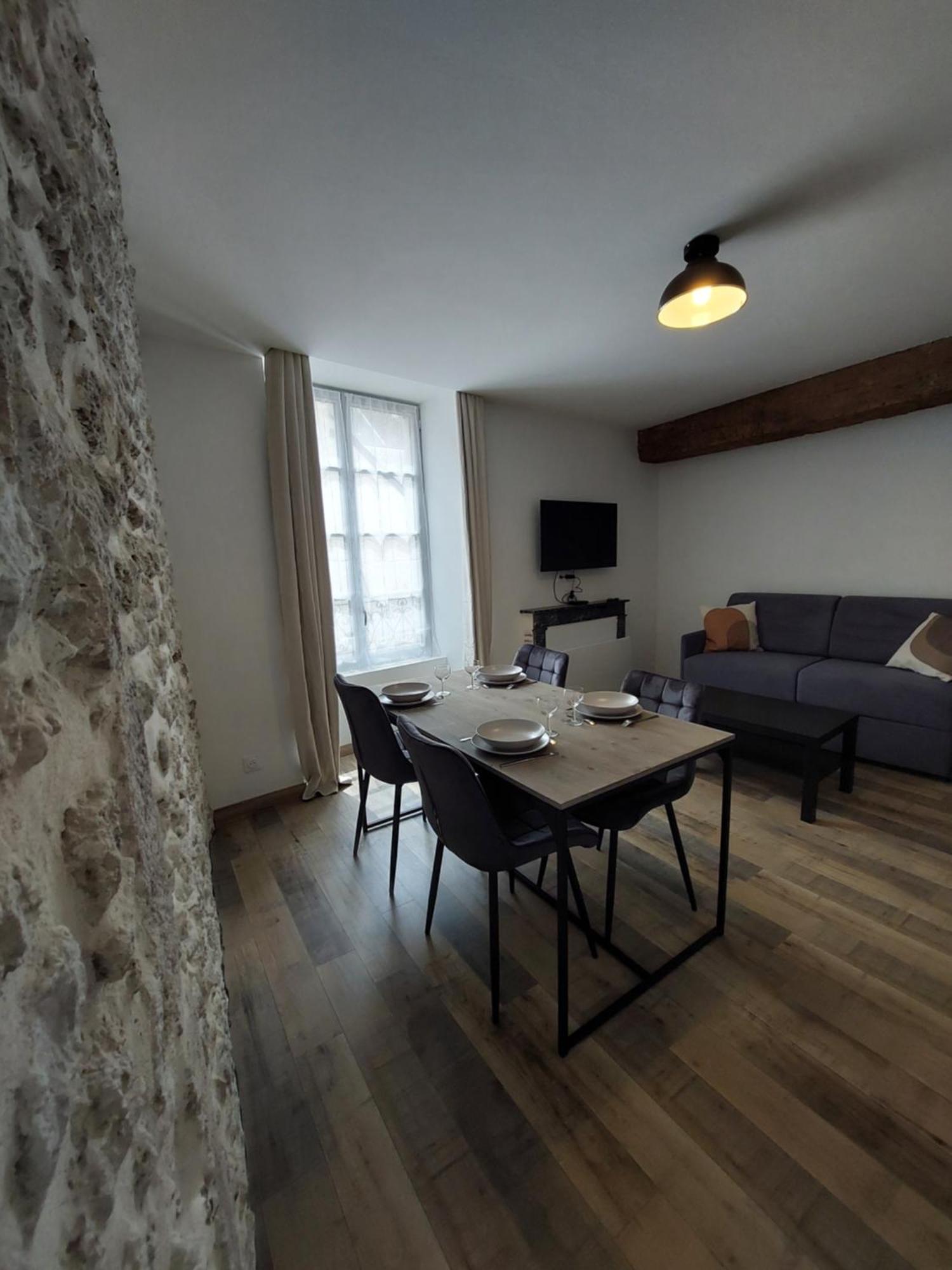 Appartements L'Hirondelle Beaugency Exterior foto