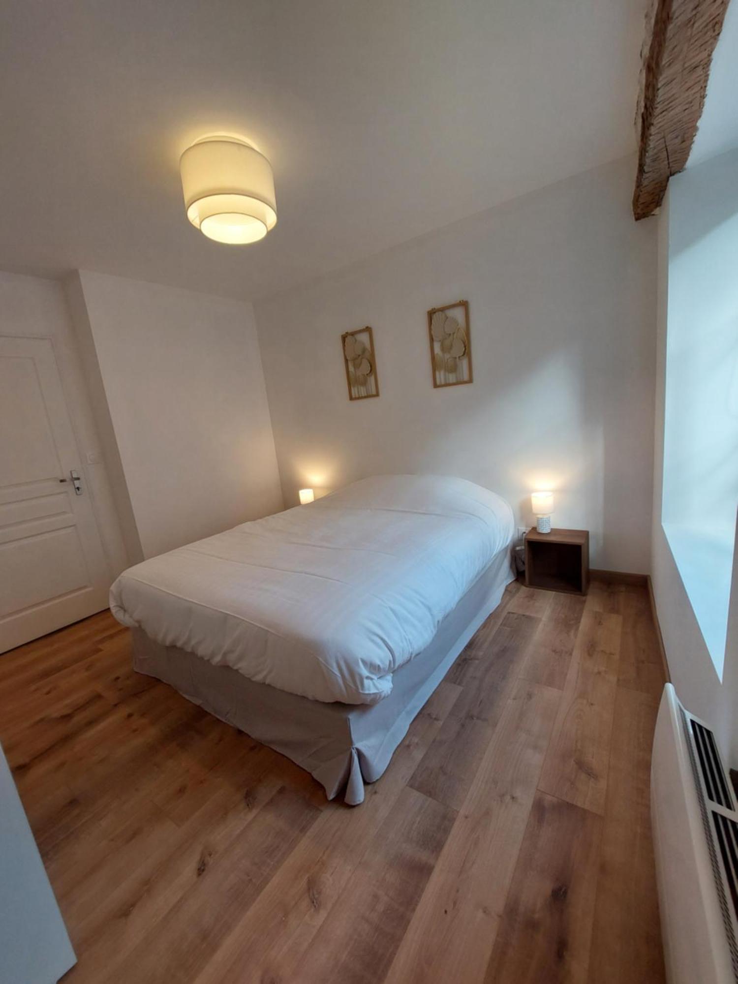 Appartements L'Hirondelle Beaugency Exterior foto