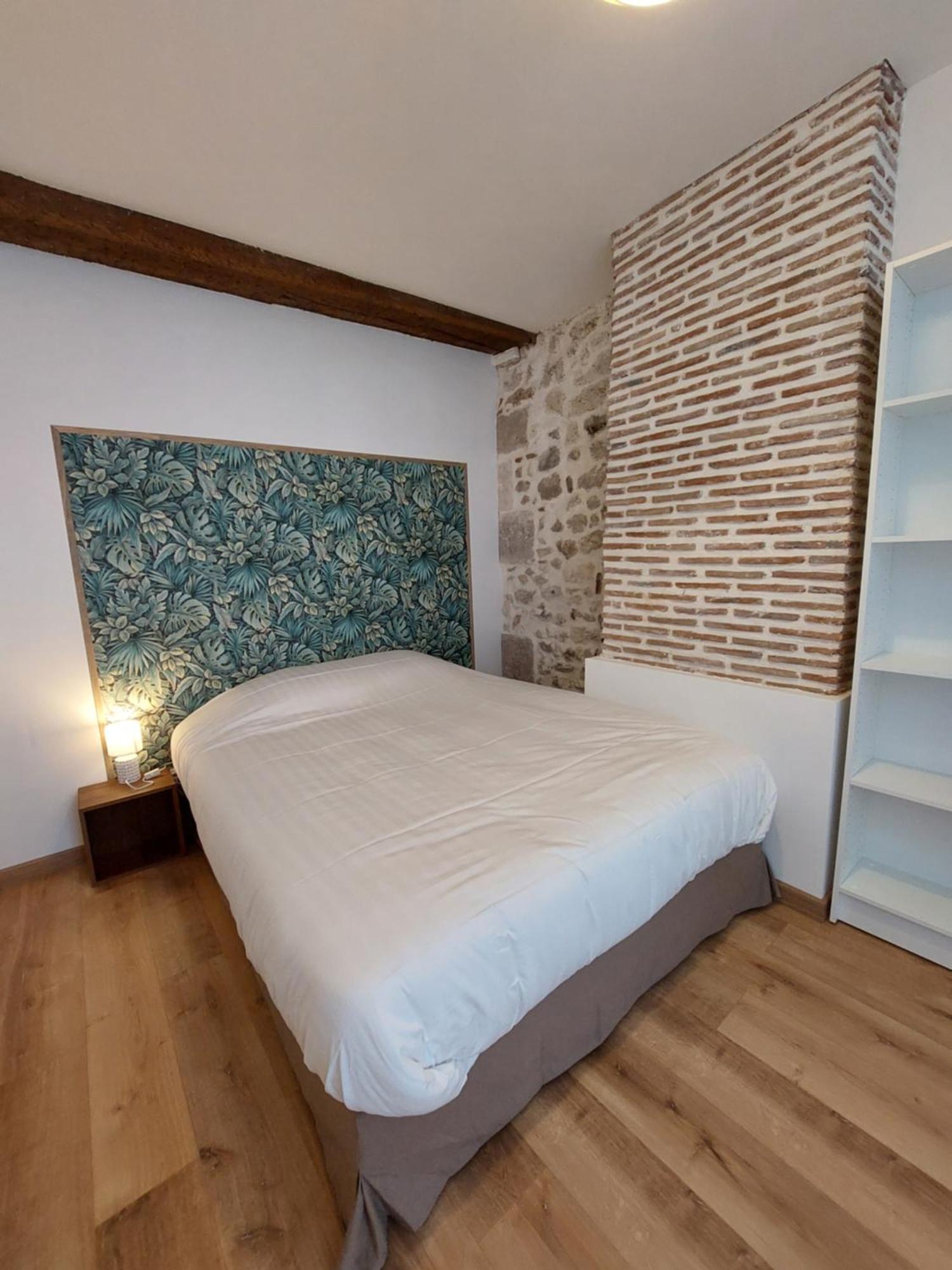 Appartements L'Hirondelle Beaugency Exterior foto